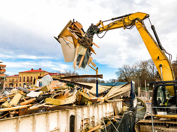 Reliable Hampton, IL Junk Removal Solutions